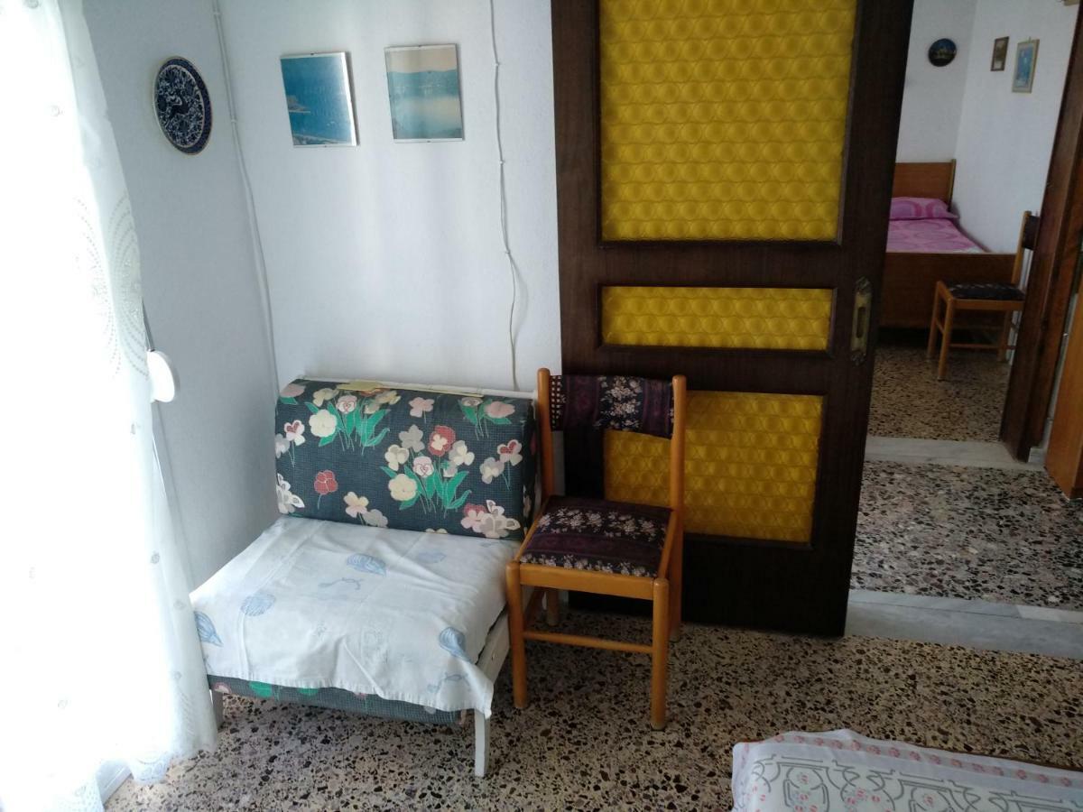 Grigorios Apartments Неа-Врасна Экстерьер фото